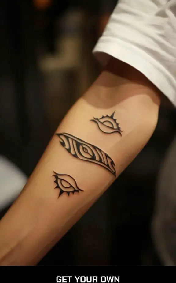 minimalist tribal tattoo